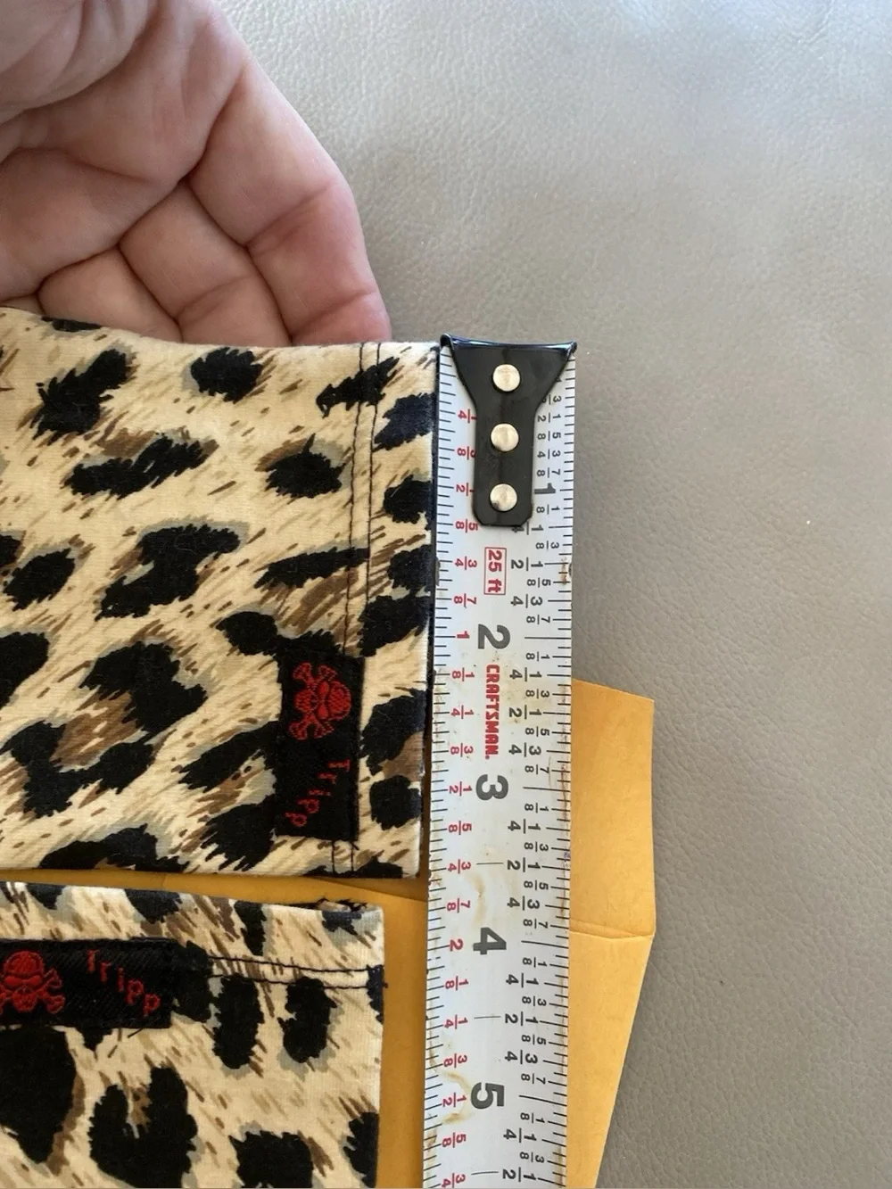 TRIPP NYC Leopard Gloves